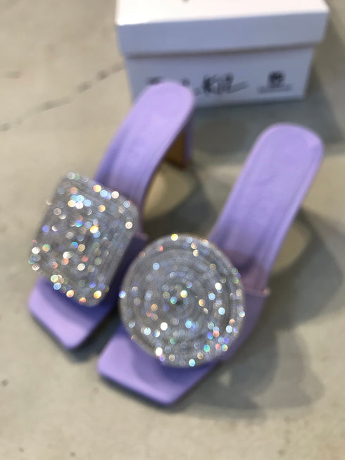 JULY LILAC SLIPPERS